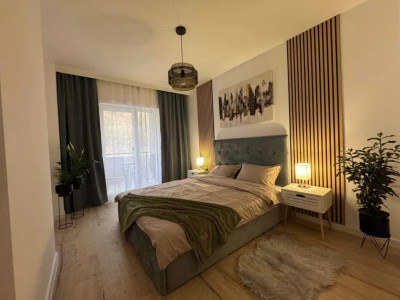 Apartament 2 cam, 53 mp, LUX, TOTUL NOU, garaj, zona Teilor