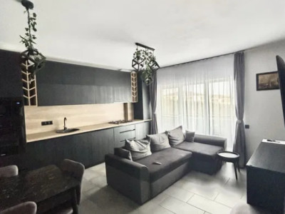 Apartament 2 cam, 38 mp, finisat, zona Teilor