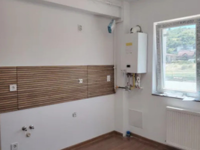 Apartament 2 cam, 43 mp, finisat, garaj, zona Urusagului