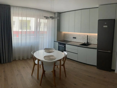 Apartament 2 cam, 43 mp,  finisat, parcare, zona Porii